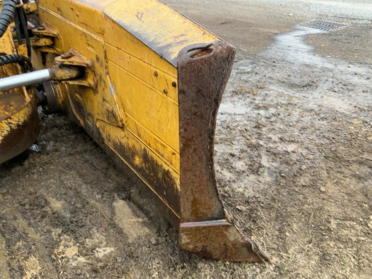 2006-deere-750j-lgp-image-46