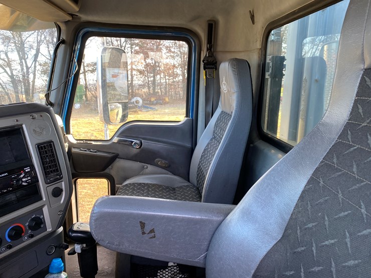 #207-•-2015-mack-grapple-truck-(has-wi-title)-(colfax,-wi)-image-28