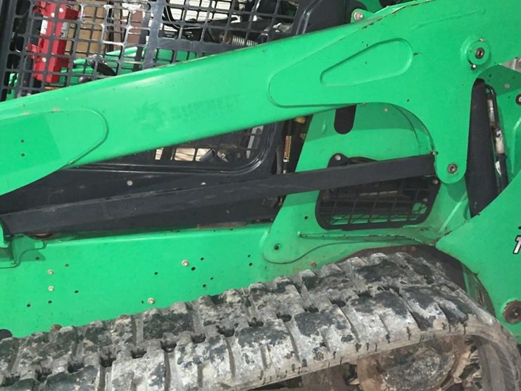 2018-bobcat-t740-image-18