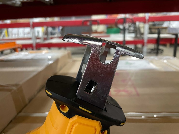 #8708-•-new-dewalt-compatible-reciprocating-saw-(t14)-image-3