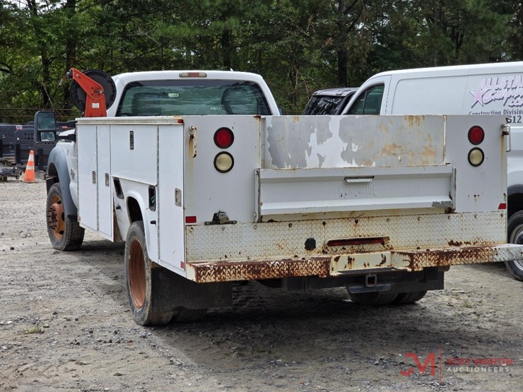 2012-ford-f450-xl-image-3