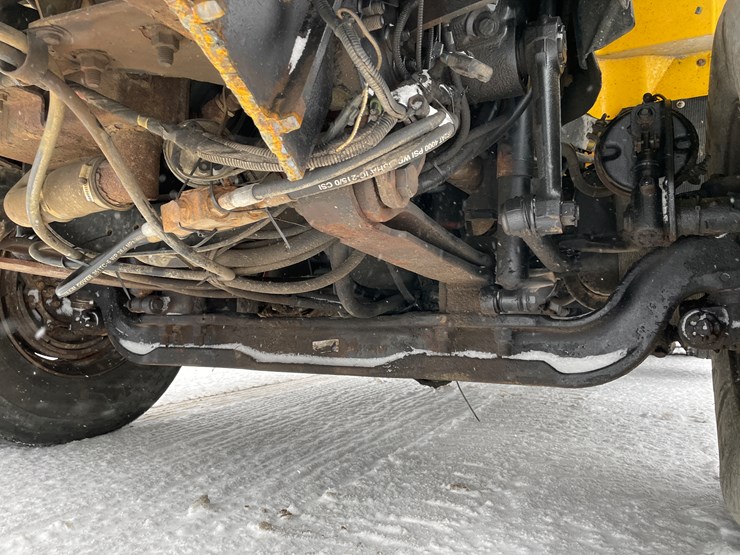 #234-•-2005-international-tri-axle-dump-truck-(has-wi-title)(mosinee,-wi)-image-9