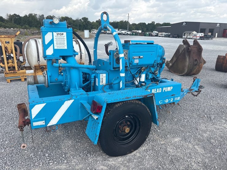 #29772-•-high-head-c1012-towable-water-pump-image-3