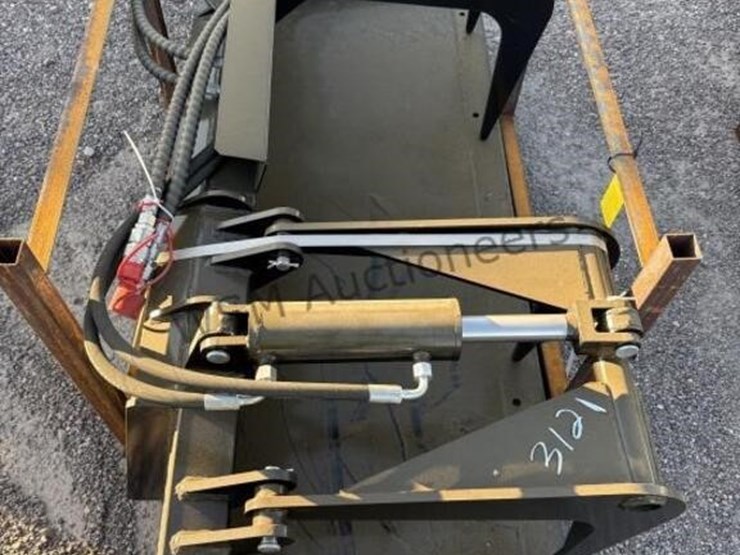 2025-giyi-pg72-plate-grapple-for-skid-steer-image-5