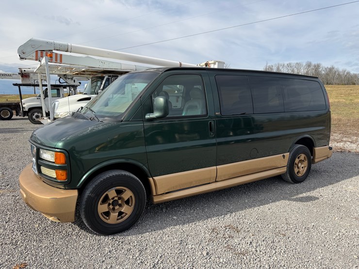 2001-gmc-1500-image-1