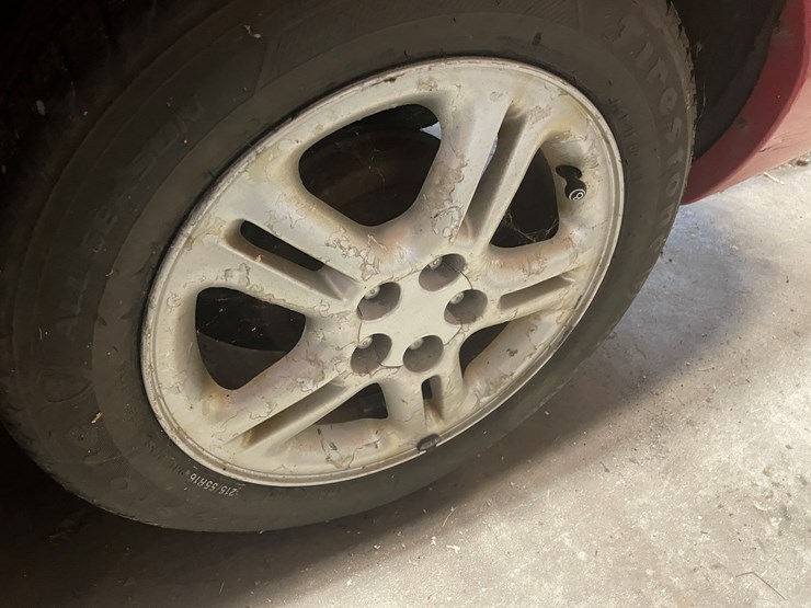 #260-•-1997-chrysler-(fall-creek,-wi)-(has-wi-title)-image-32