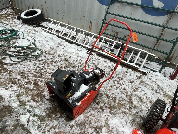 #2707-•-ariens-professional-21-snow-blower-(fall-creek,-wi)-image-1