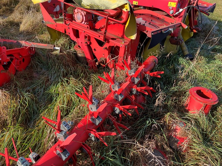 #8000-•-(2)-pottinger-triple-mowers-(colfax,-wi)-image-29