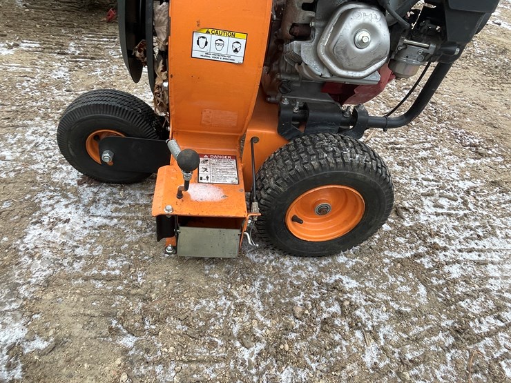 #2713-•-scag-extreme-pro-high-velocity-leaf-blower-(fall-creek,-wi)-image-13