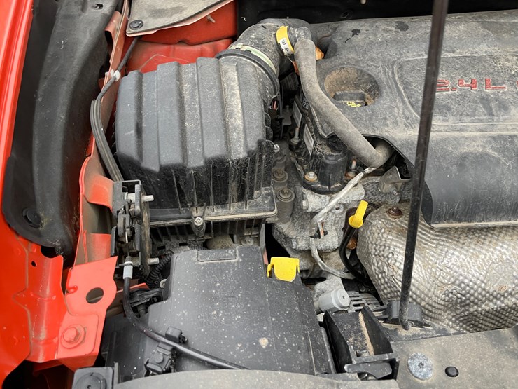 2021-jeep-renegade-image-46