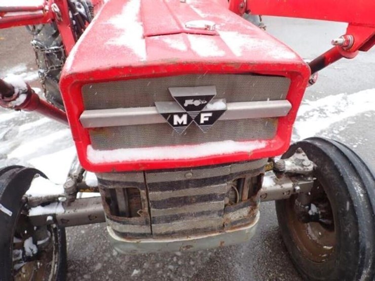 massey-ferguson-135-image-41