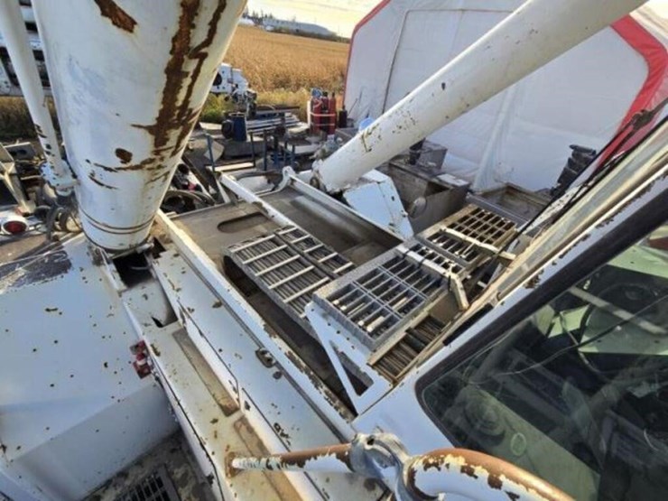 2007-taylor-ts1068-image-35