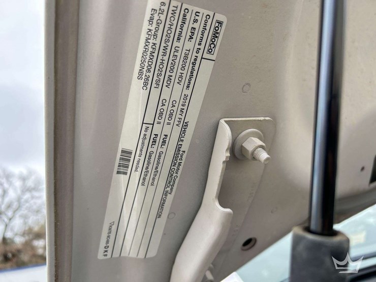 2019-ford-f250-image-10