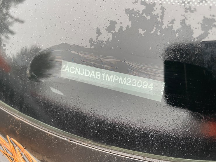 2021-jeep-renegade-image-42