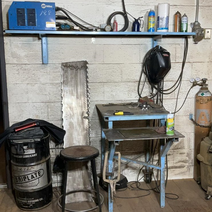 #188 • Miller Welder and Table