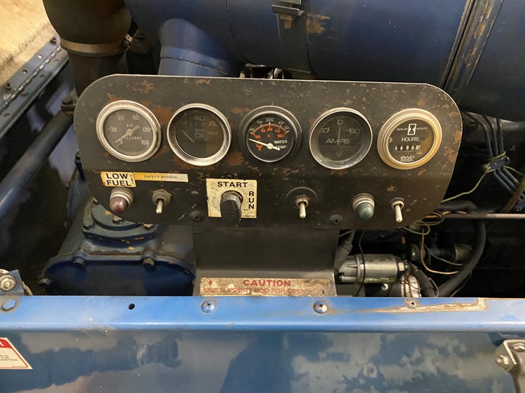 #1304-•-grimmer-schmidt-375d-towable-air-compressor-(st.-nazianz,-wi)-image-19