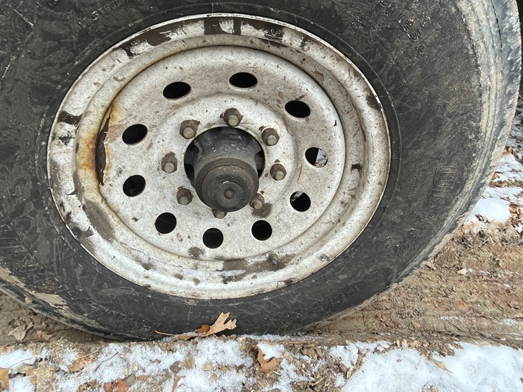 #2706-•-load-trail-trailer-with-scag-vacuum-system-(wi-title-in-delay)-(fall-creek,-wi)-image-22