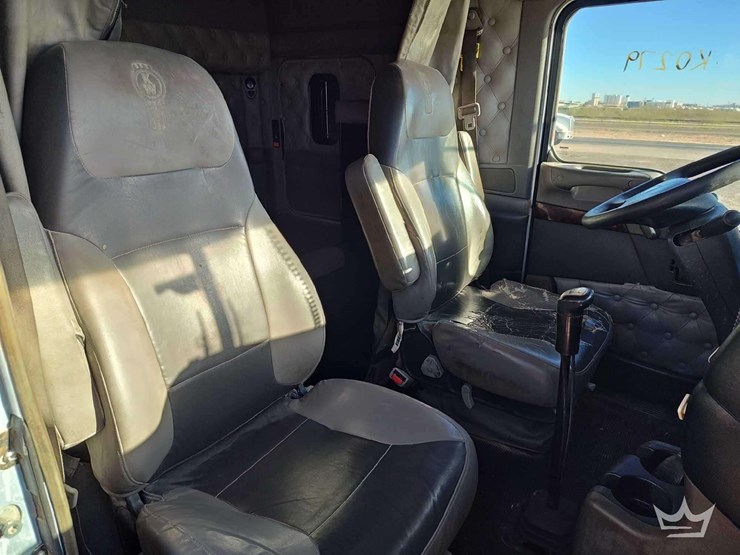 2012-kenworth-t800-image-50