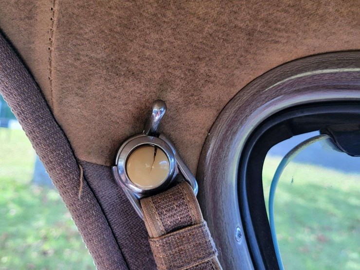 1948-plymouth-special-deluxe-image-68