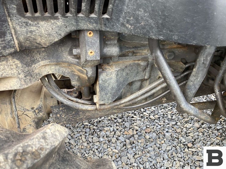 mccormick-x4.30v-tractor-image-16