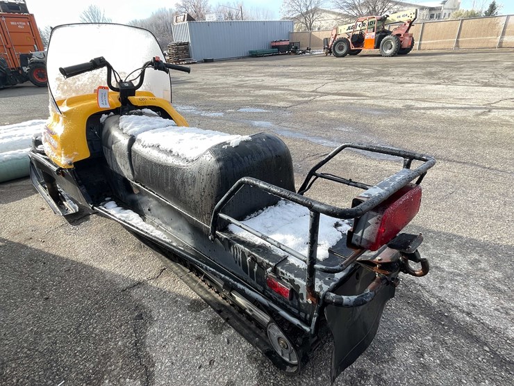 #8701-•-1996-skidoo-(has-registration)-image-2