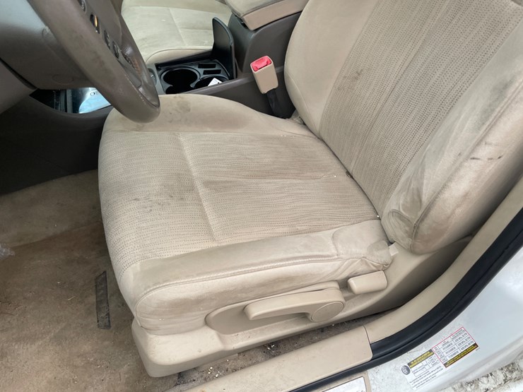 #264-•-2012-nissan-altima-(rhinelander,-wi)(title-in-delay)-image-27