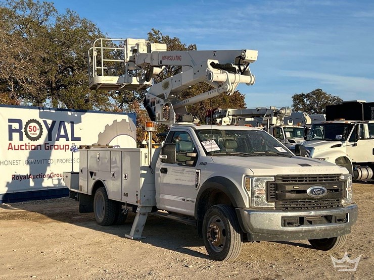 2019-ford-f550-image-2