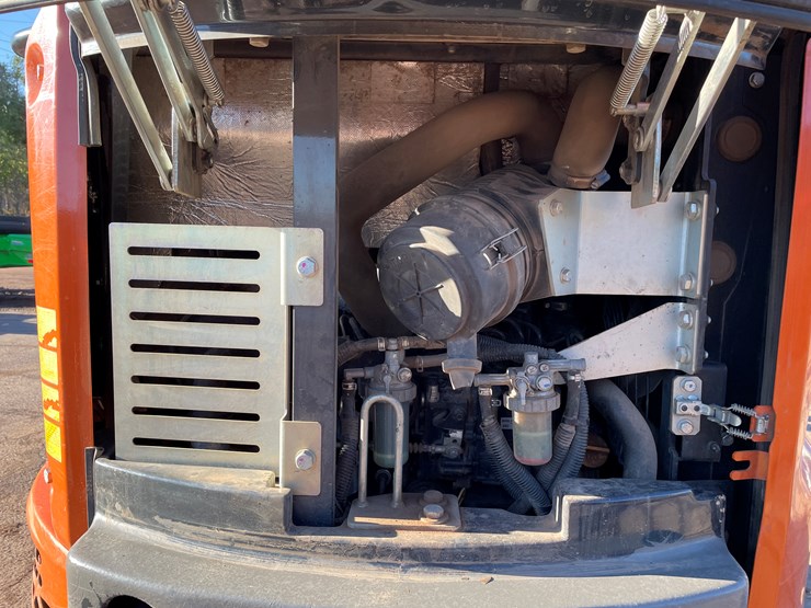 #416-•-2020-hitachi-zx26u-5n-mini-excavator-(ashland-wi)-image-18