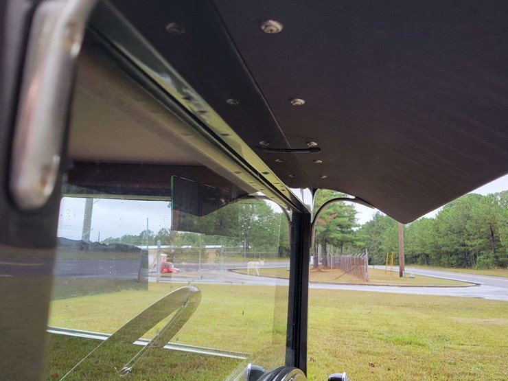 1928-pontiac-sedan-image-50