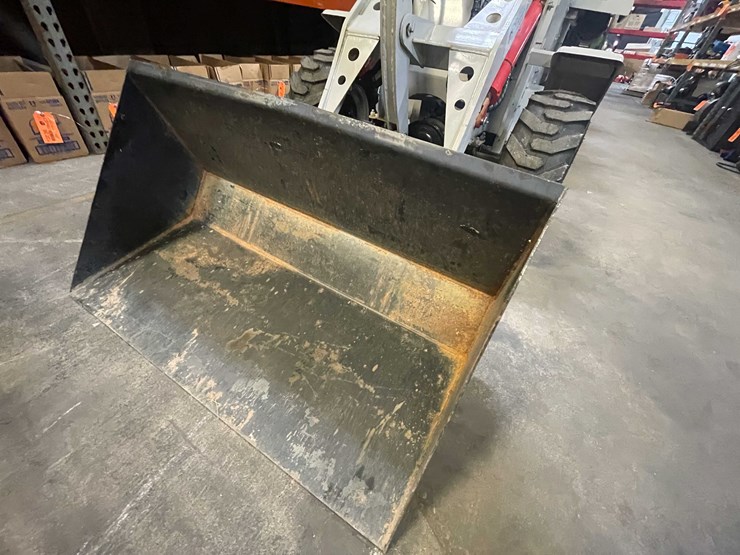 #1386-•-fland-4x4-front-loader-(ica)-image-17