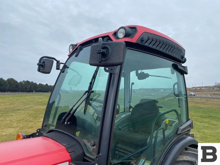 mccormick-x4.30v-tractor-image-20