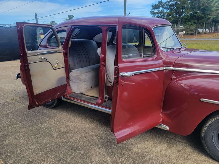 1948-plymouth-special-deluxe-image-48
