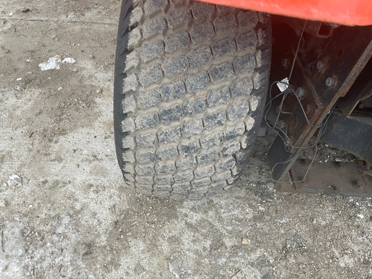 kubota-bx2680-image-28