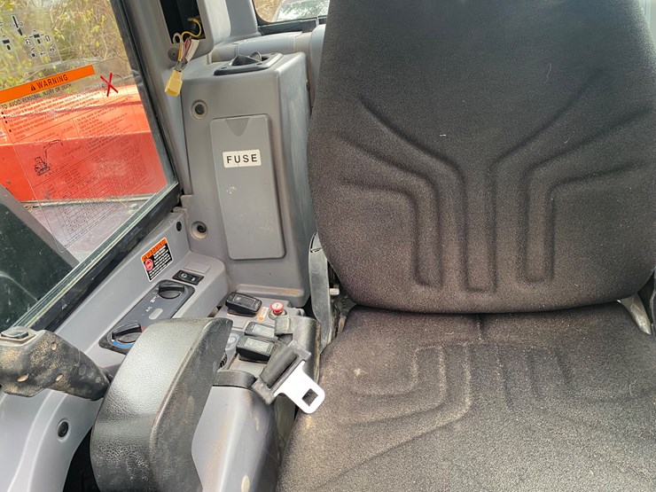 2023-kubota-kx080-4-image-9