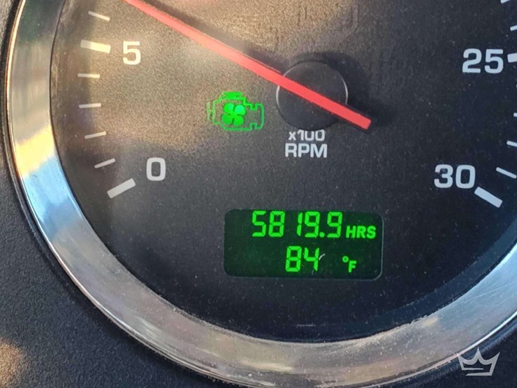 2011-kenworth-t800-image-14