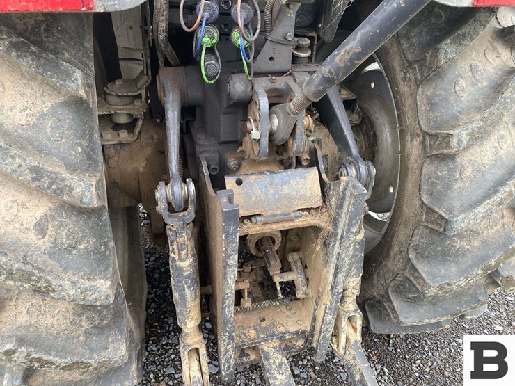 mccormick-x4.30v-tractor-image-25