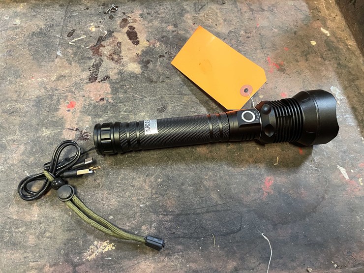 #8680-•-10"-led-flashlight,-ultra-bright,-high-lumen-(pr12)-image-1