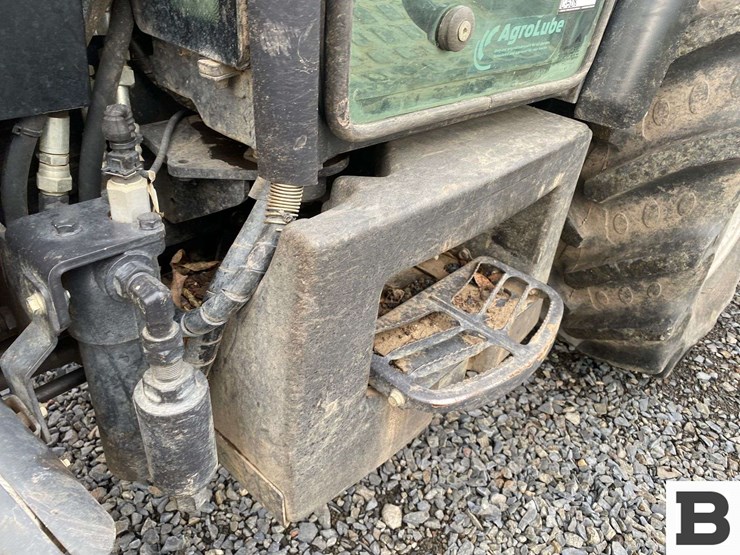 mccormick-x4.30v-tractor-image-18