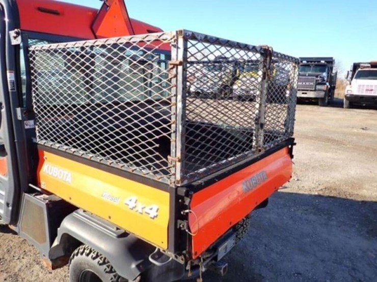 2011-kubota-rtv1100-image-33