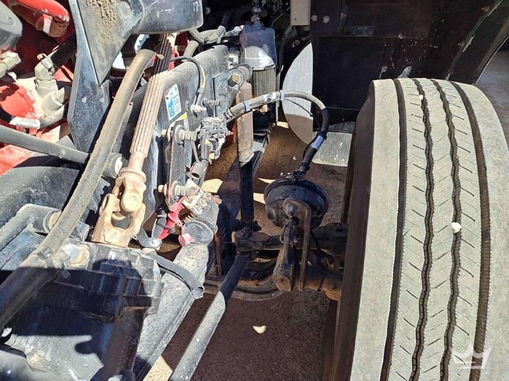 2012-kenworth-t800-image-37