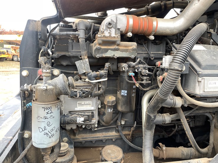 2011-case-821f-image-68