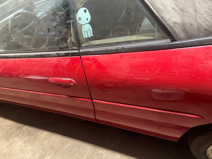 #260-•-1997-chrysler-(fall-creek,-wi)-(has-wi-title)-image-5