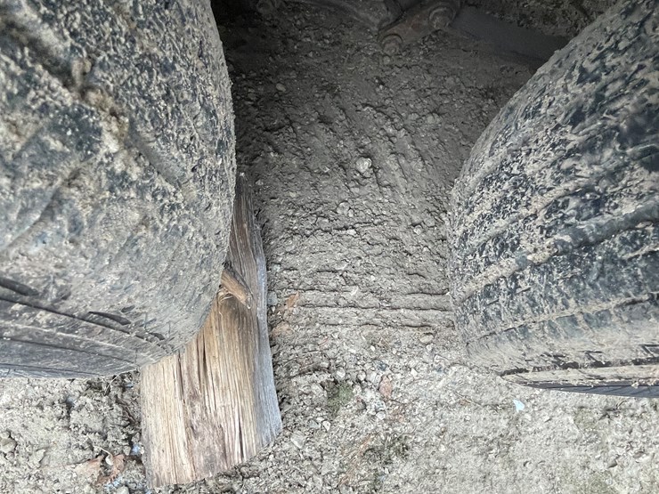 #2711-•-dexter-16'-enclosed-trailer-(wi-title-in-delay)-(fall-creek,-wi)-image-17