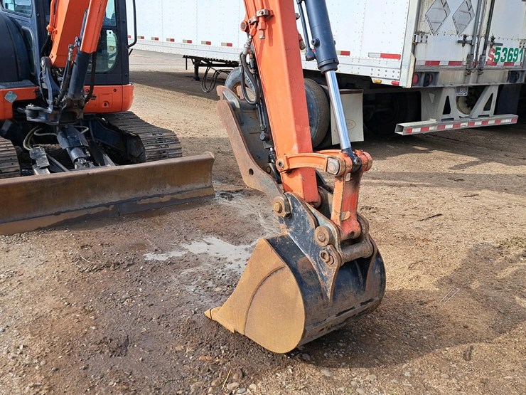 kubota-kx057-4-image-39