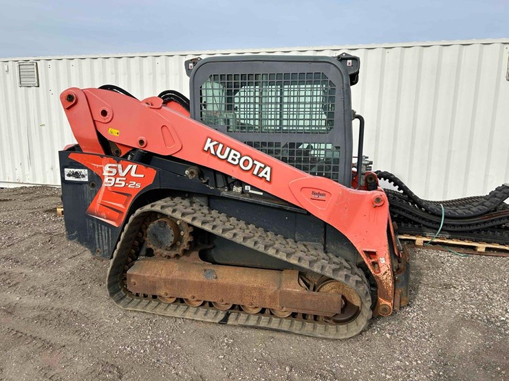 kubota-svl95-2s-image-2