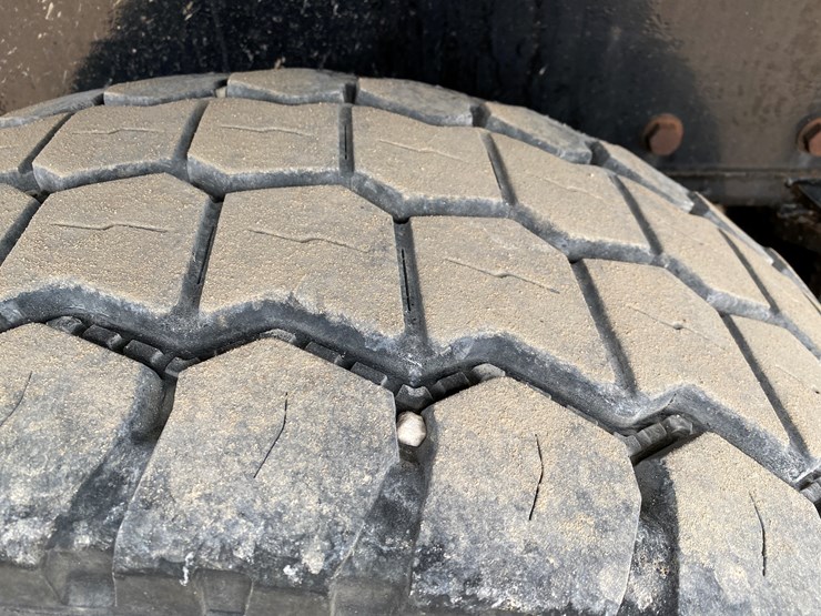 #1025-•-2015-diller-tt6600ntnb-semi-manure-tanker-(has-wi-title)-(kewaunee,-wi)-image-27