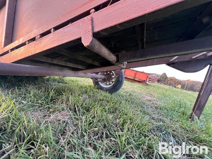 12'-portable-loading-chute-image-10