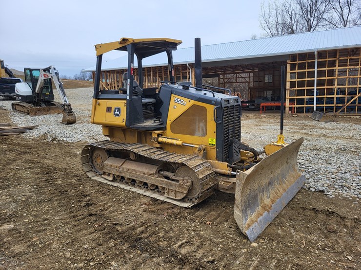 2007-deere-550j-lt-image-4