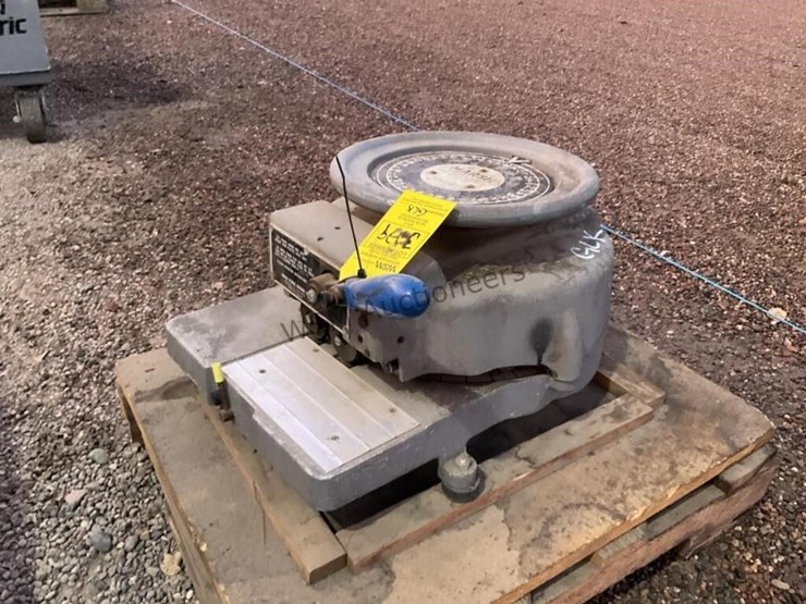 marsh-model-s-stencil-machine-image-4