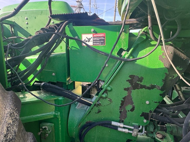 2004-john-deere-9220-image-28